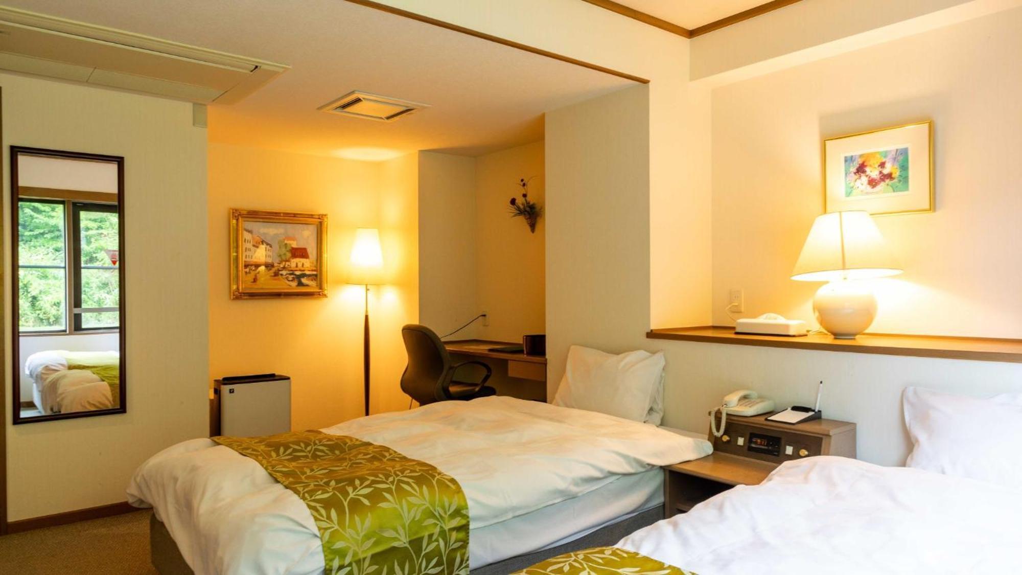 Suizansou Hotel Toyooka  Bagian luar foto