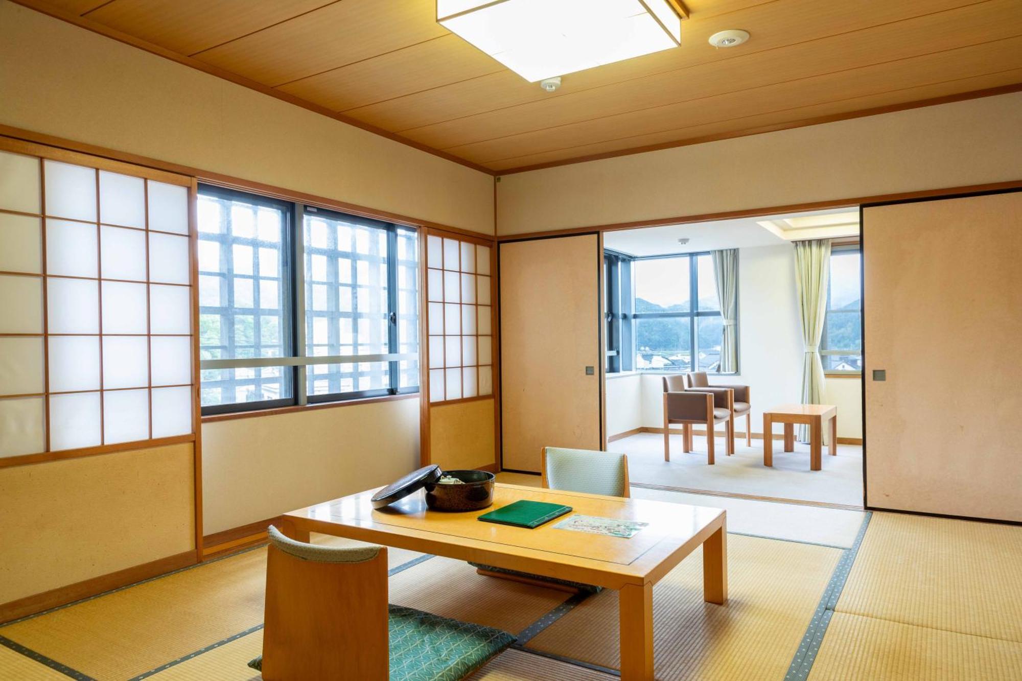Suizansou Hotel Toyooka  Bagian luar foto